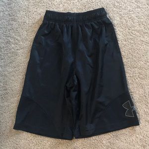 Under Armour shorts size small